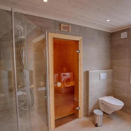 Cozy And Modern In Beitobygda *